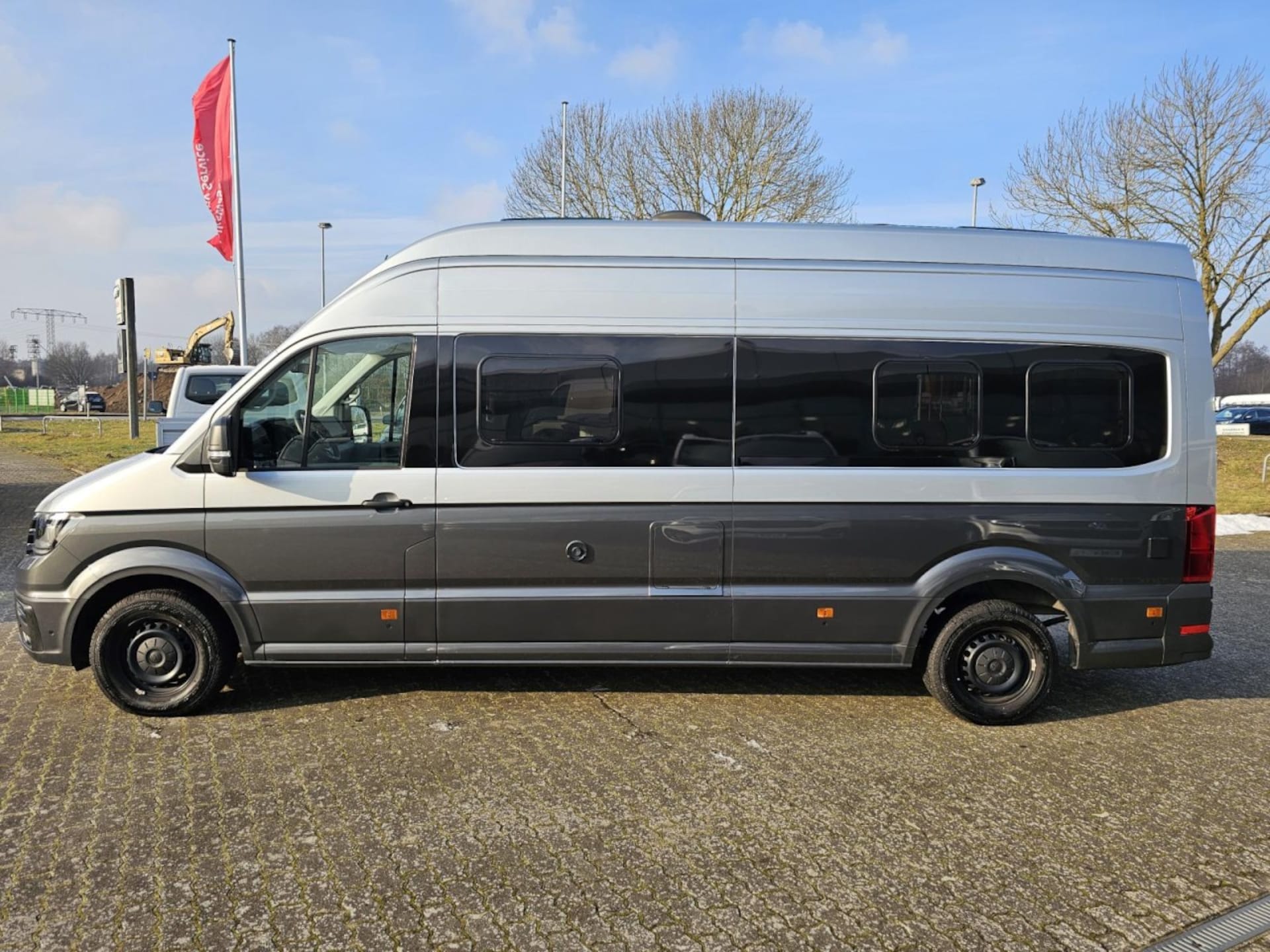 Volkswagen Grand California 680