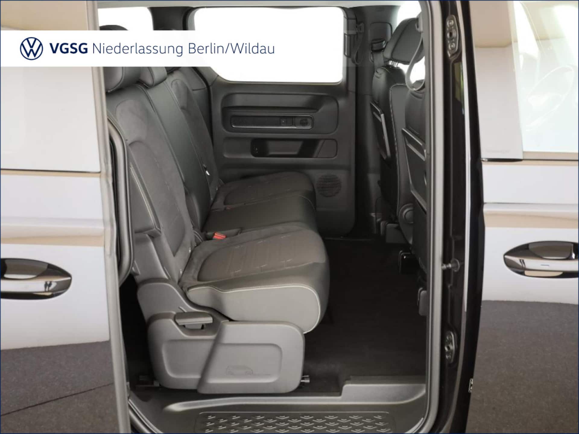Volkswagen ID. Buzz Pure