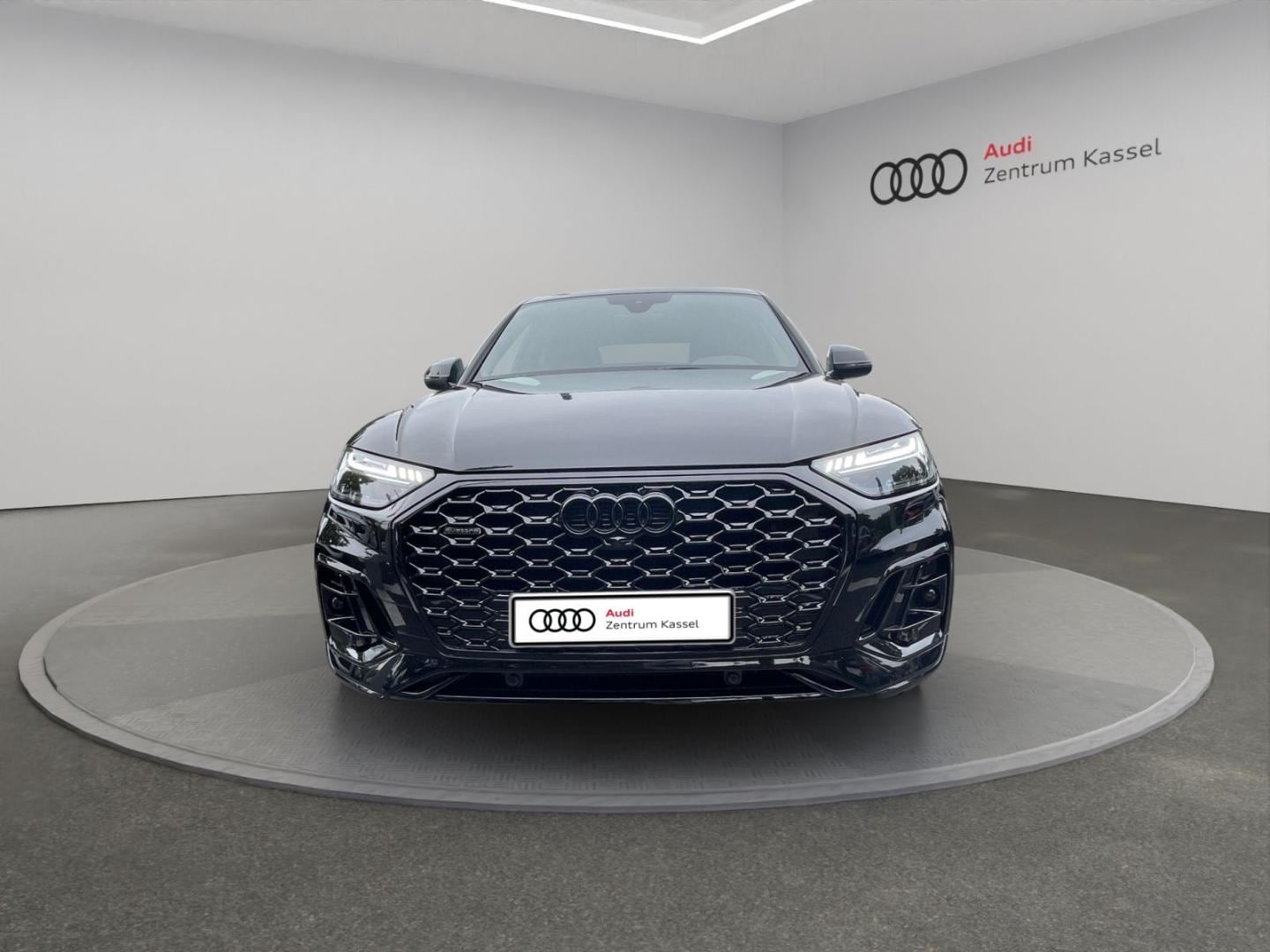 Bild über Audi Q5 Sportback 40 TFSI quattro S tronic - für weitere Informationen kontaktieren Sie den Audi Partner