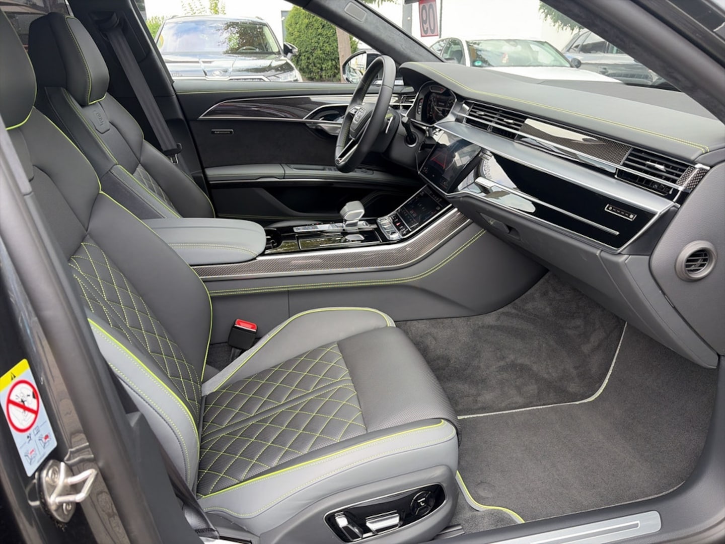 Bild über Audi A8 60 TFSI quattro tiptronic - für weitere Informationen kontaktieren Sie den Audi Partner