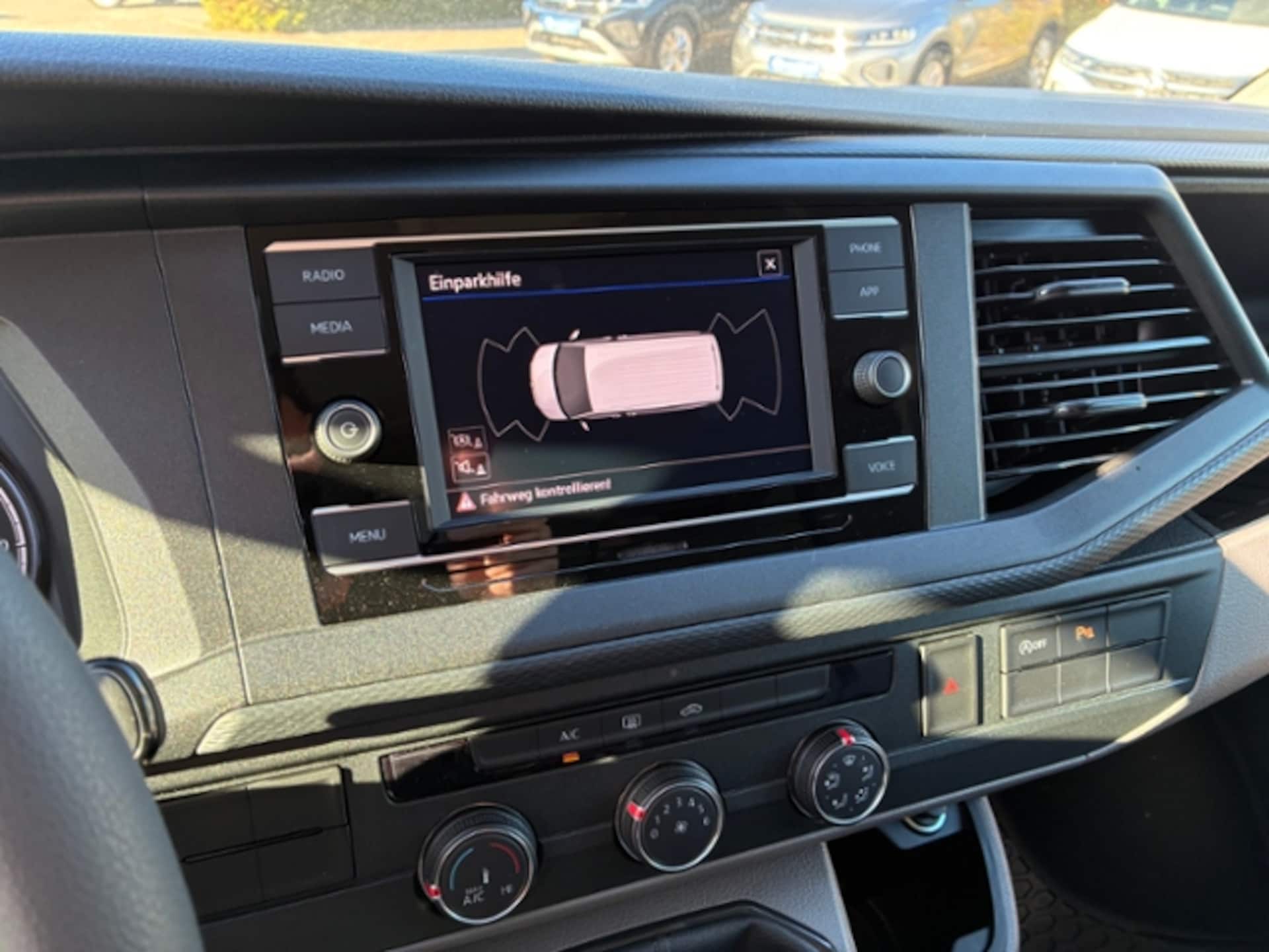 Volkswagen T6.1 Transporter Kombi kurzer Radstand