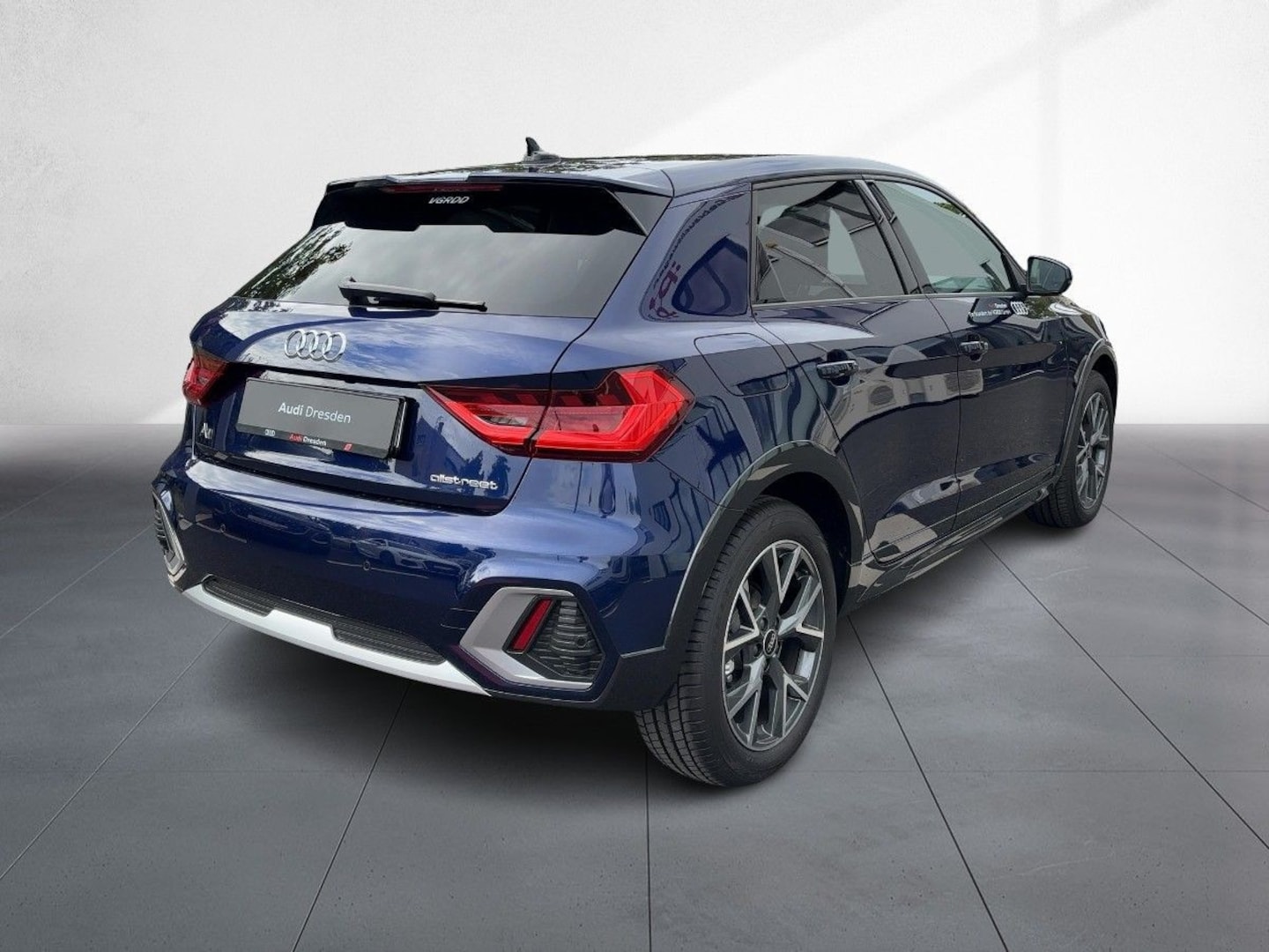 Bild über Audi A1 allstreet 30 TFSI S tronic - für weitere Informationen kontaktieren Sie den Audi Partner