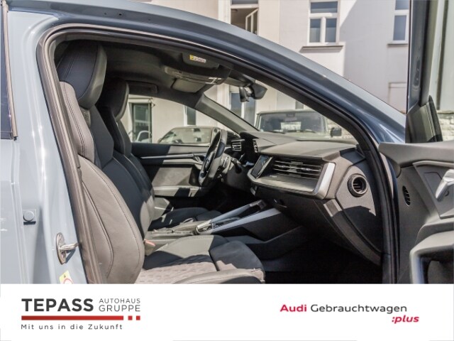 Image about Audi RS 3 Limousine TFSI quattro S tronic