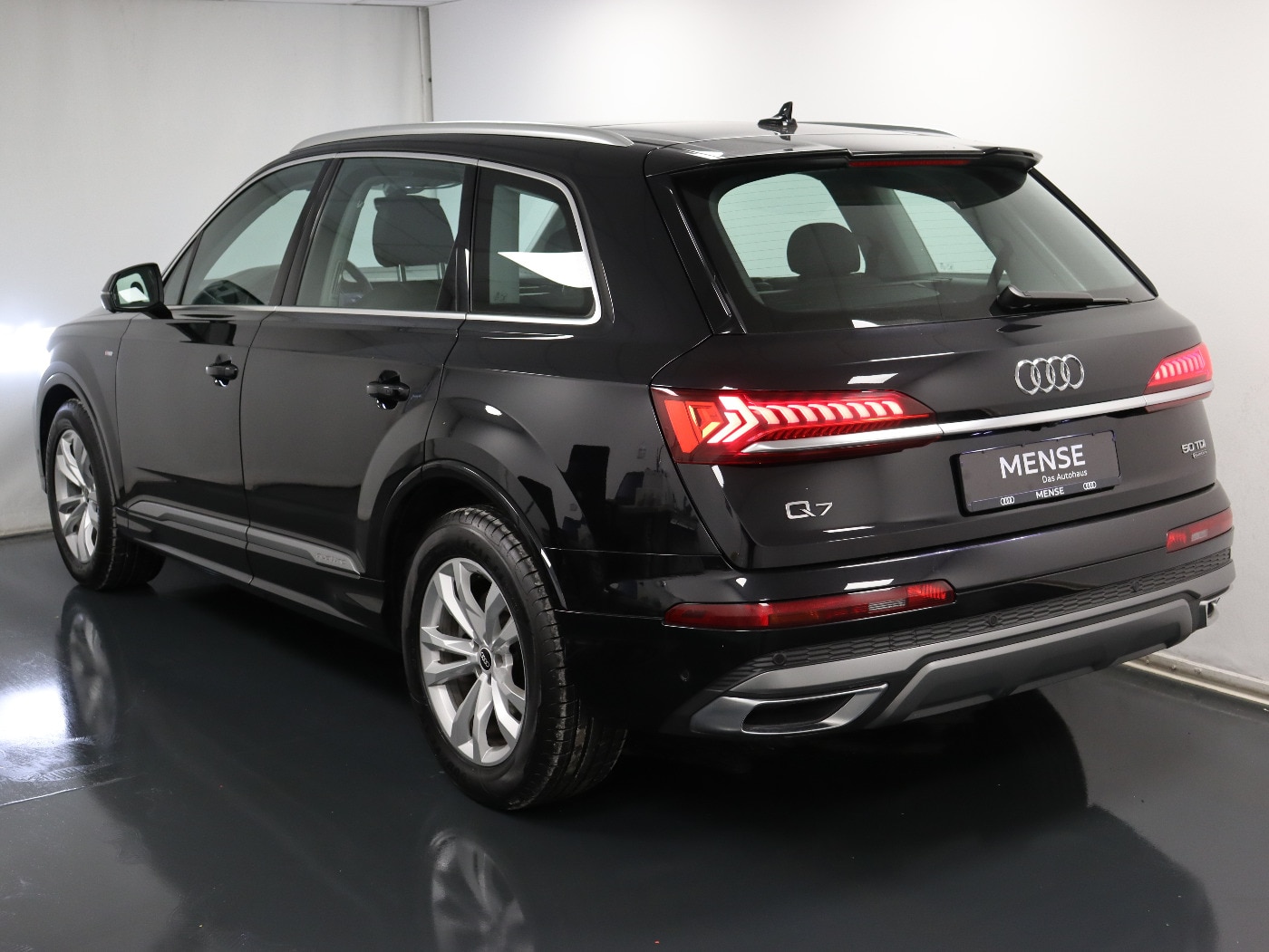 Image about Audi Q7 50 TDI quattro tiptronic