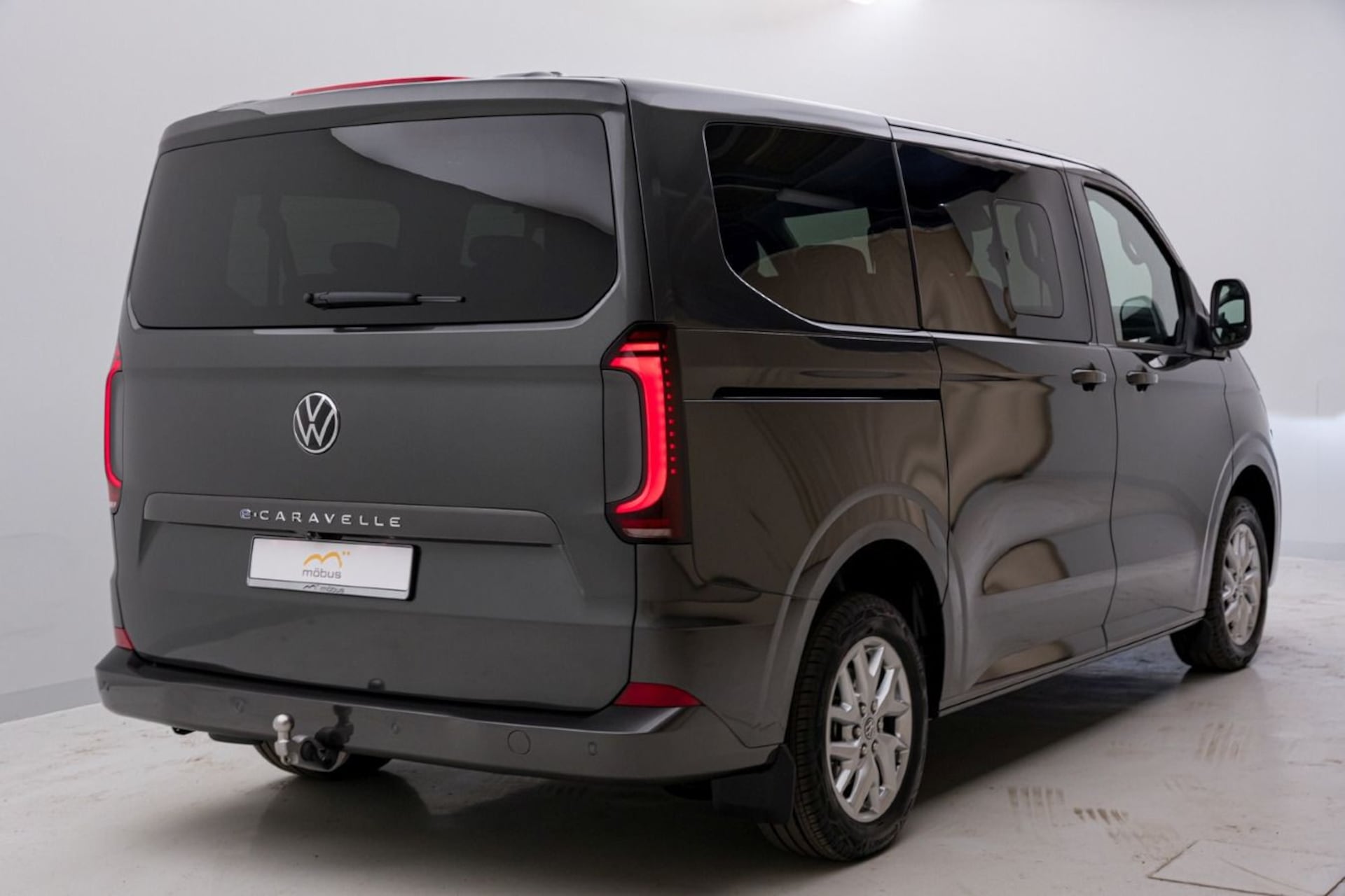 Volkswagen e-Caravelle Style