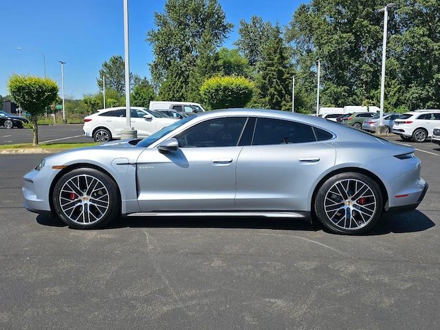 2025 Porsche Taycan