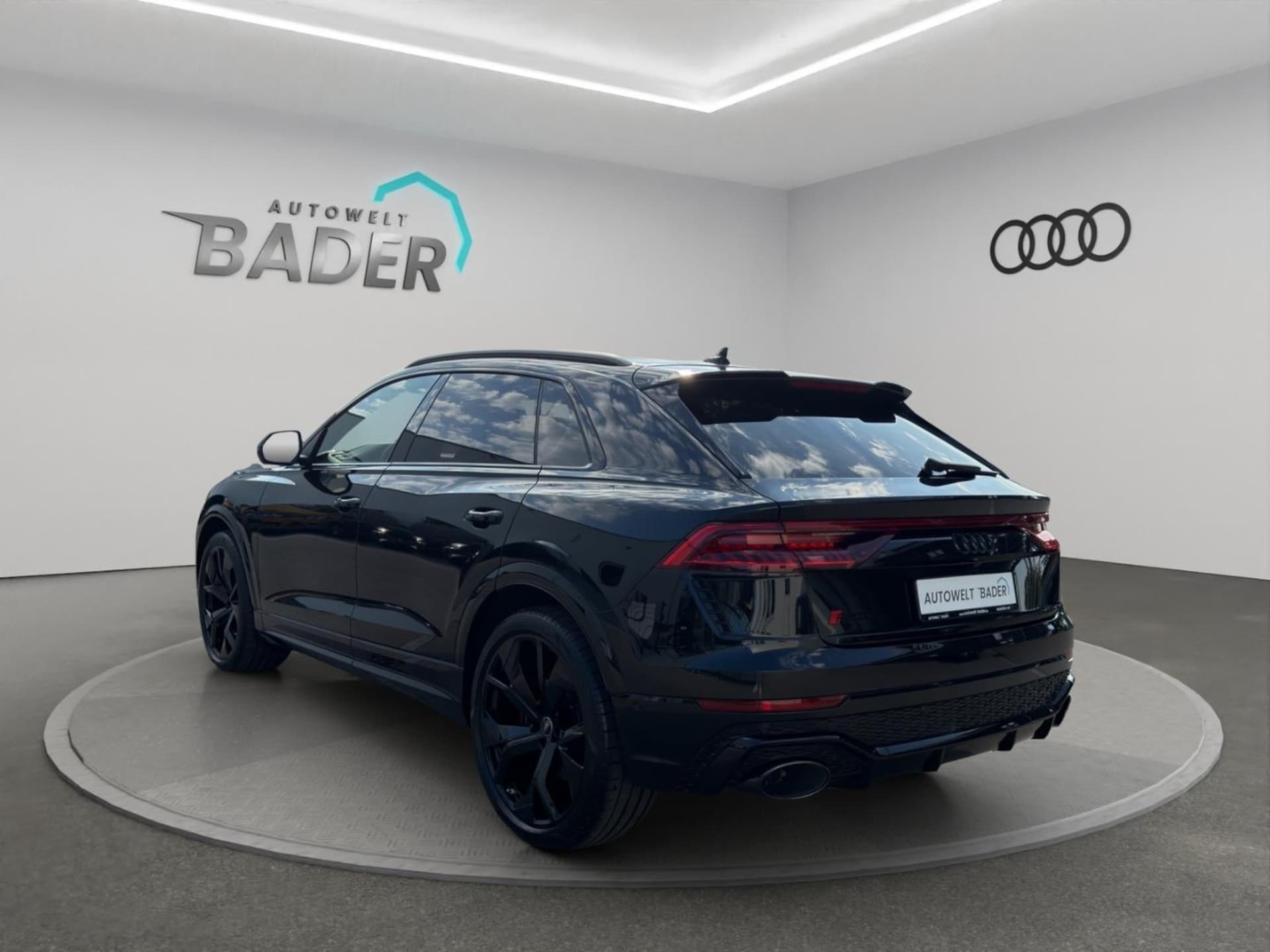 Audi RS Q8 SUV