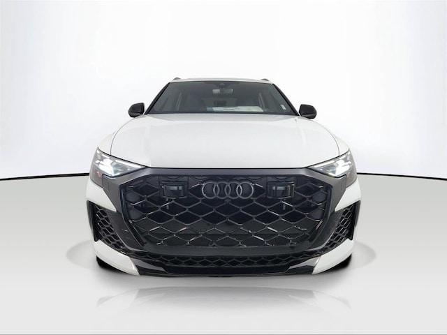 2026 Audi RS Q8 SUV performance