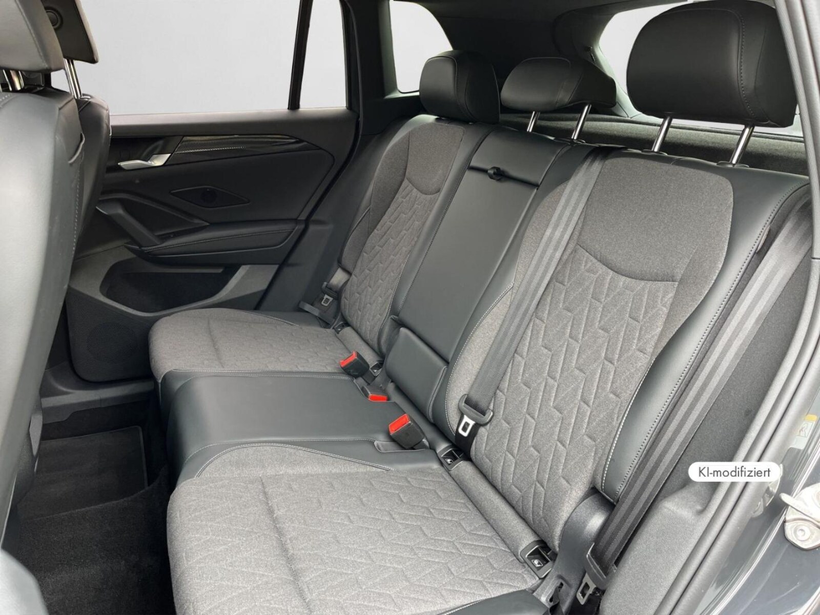 Volkswagen Tiguan – Bild 14