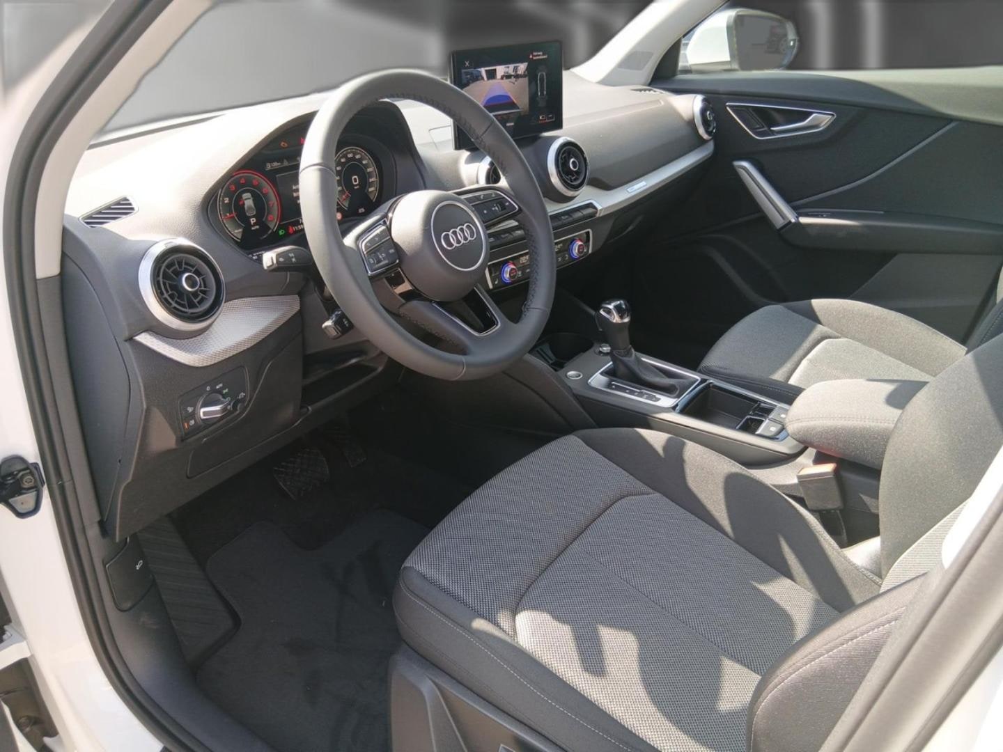 Bild über Audi Q2 advanced 35 TFSI S tronic - für weitere Informationen kontaktieren Sie den Audi Partner
