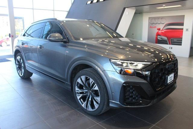2025 Audi Q8