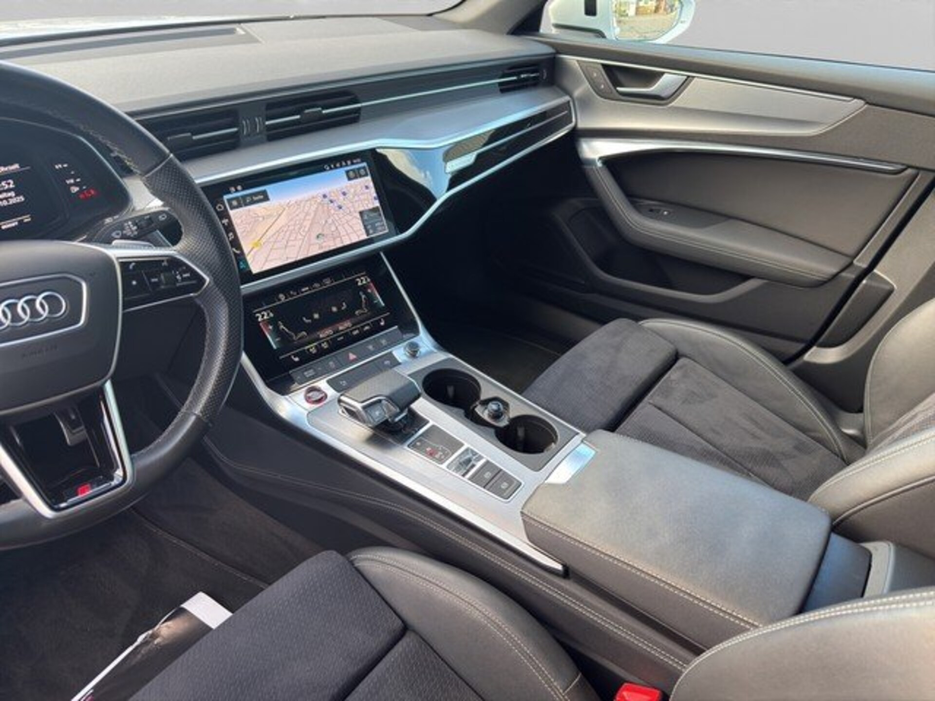 Audi S6 Avant