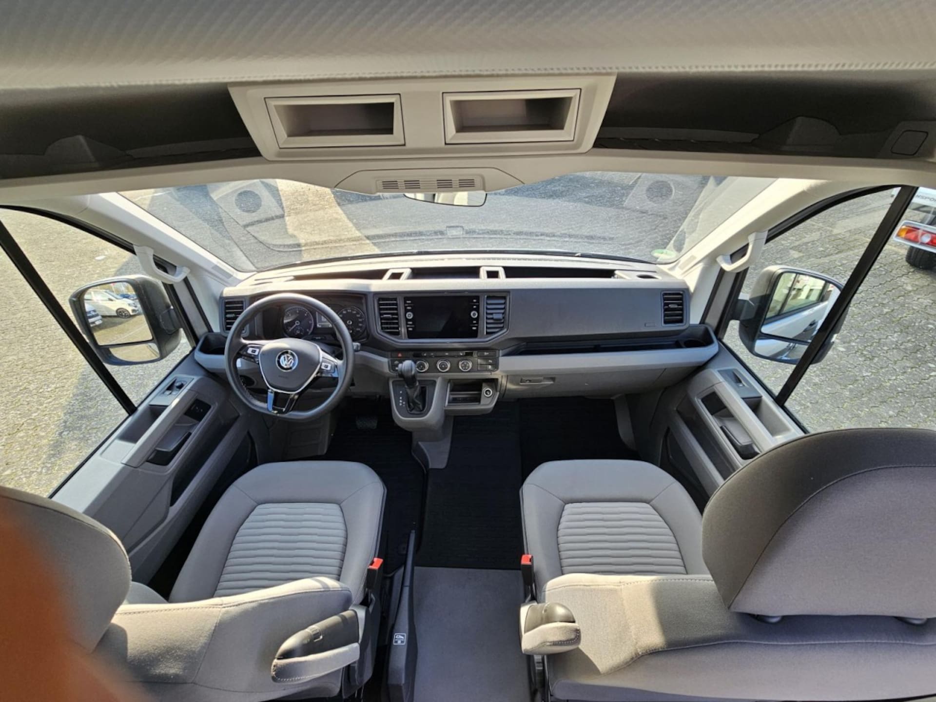 Volkswagen Grand California 680