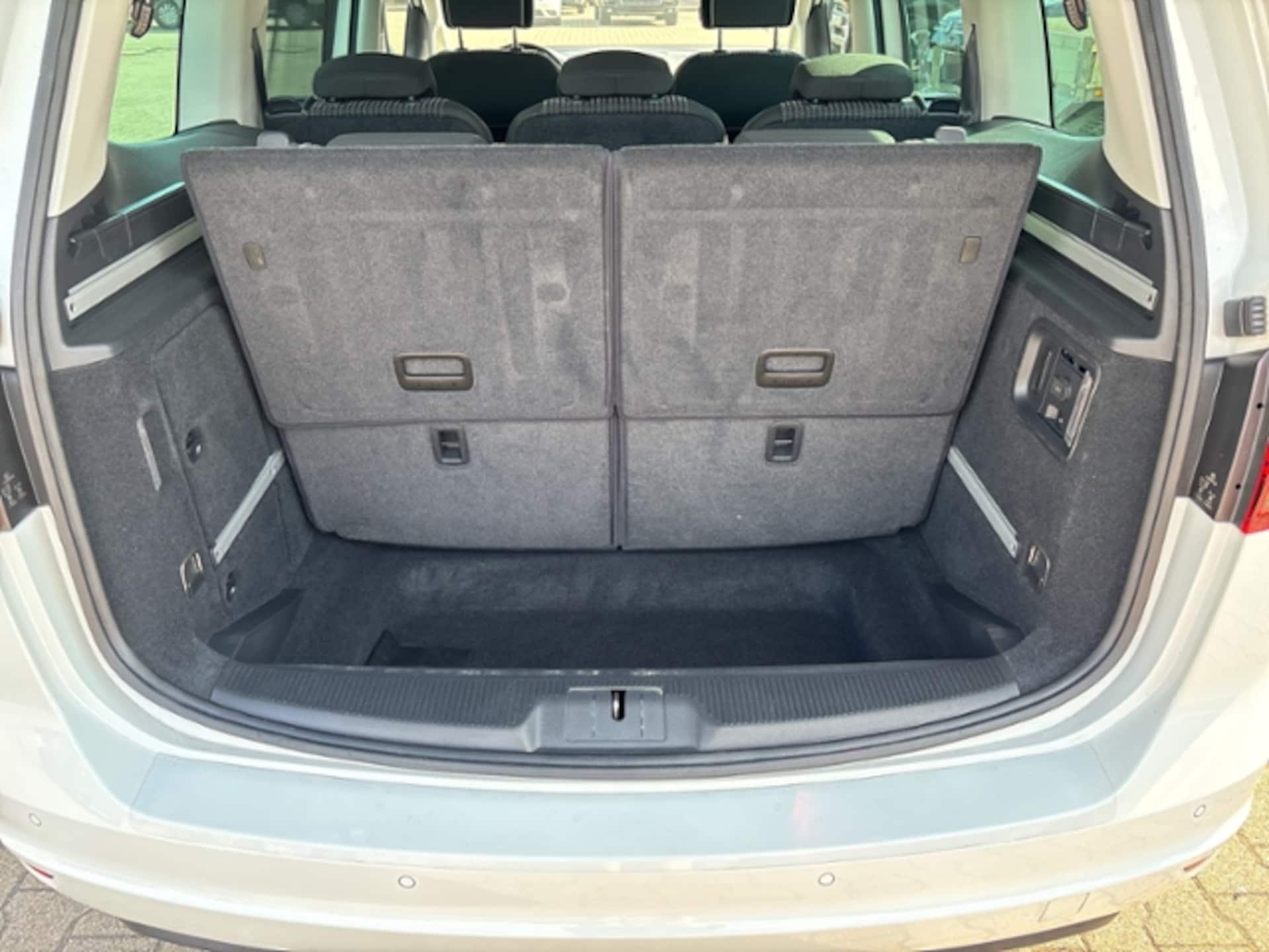 SEAT Alhambra Style