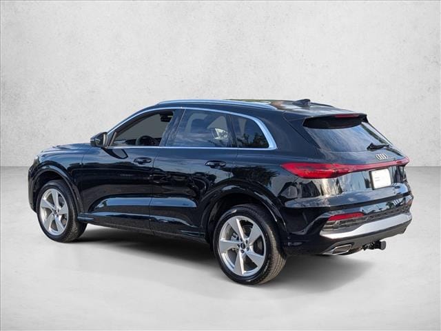 2025 Audi Q5 Premium Plus - Photo 7