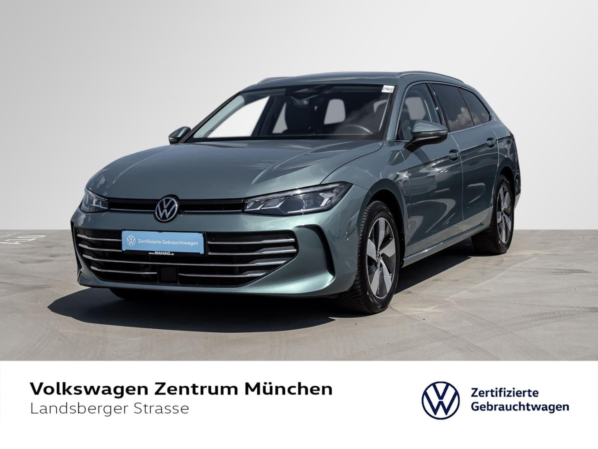Volkswagen Passat — Volkswagen Passat Passat Variant Business 1.5 eTSI ACC DCC LED Navi RearView ParkAssist+ HuD APP DSG