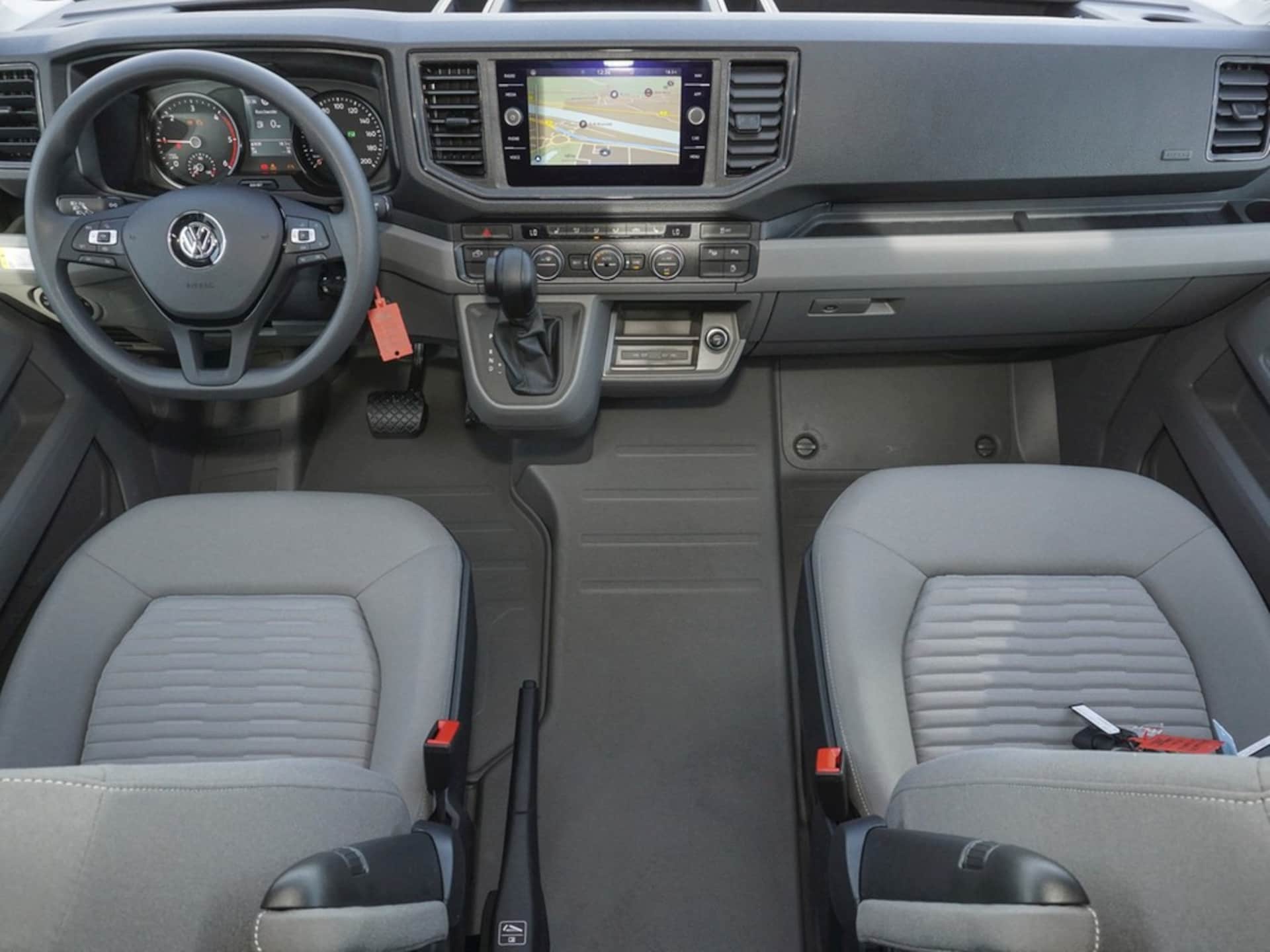 Volkswagen Grand California 680