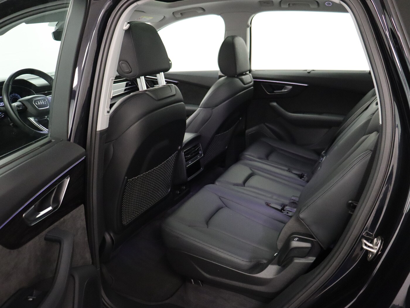 Image about Audi Q7 50 TDI quattro tiptronic