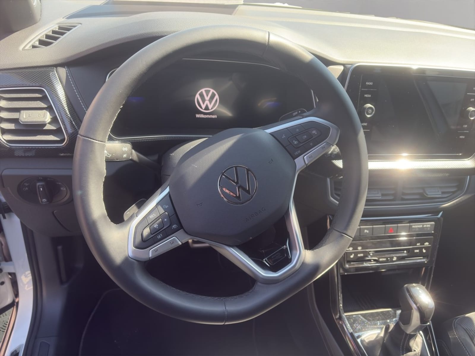 Volkswagen T-Cross – Bild 12