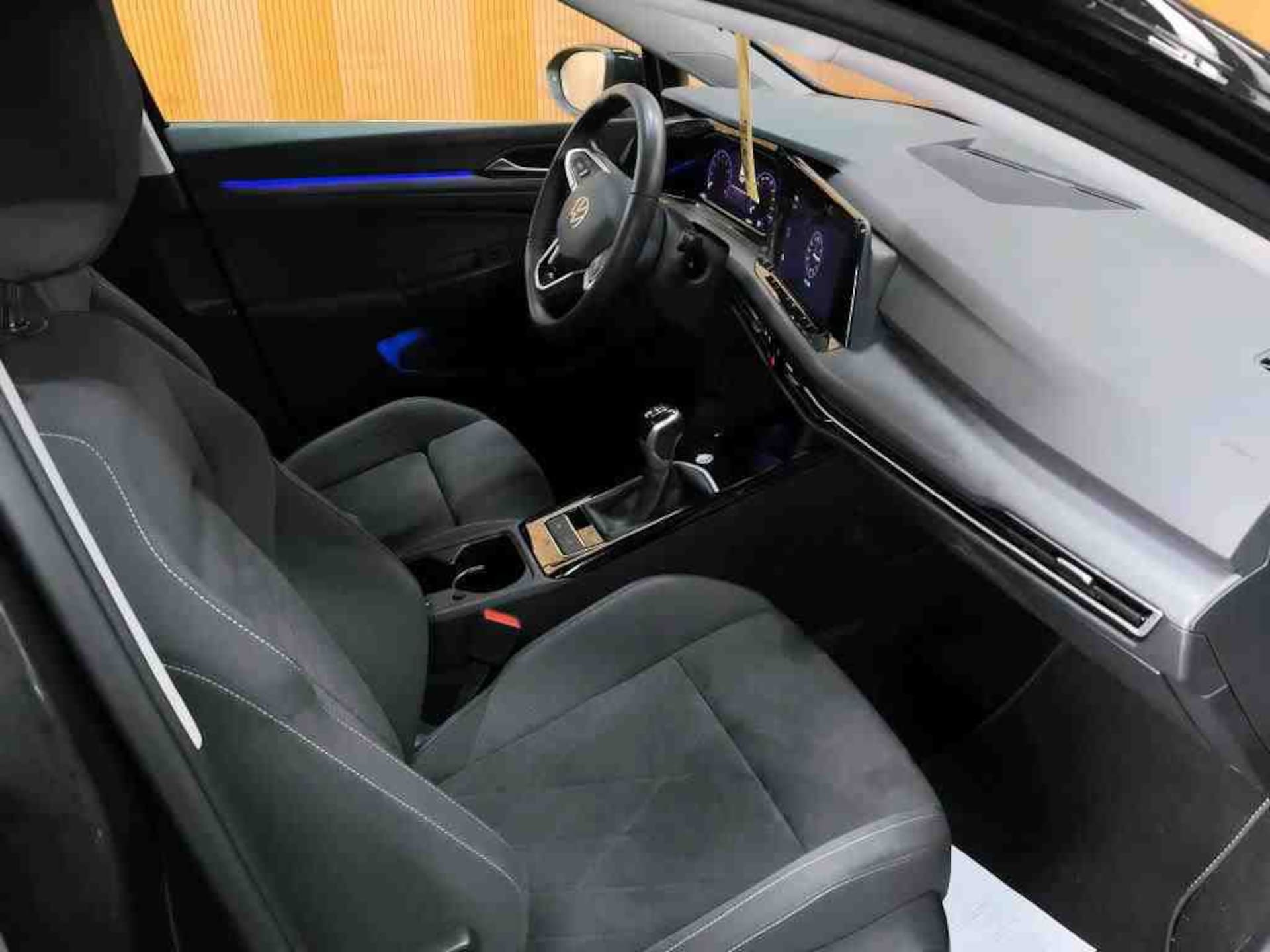 Volkswagen Golf Style