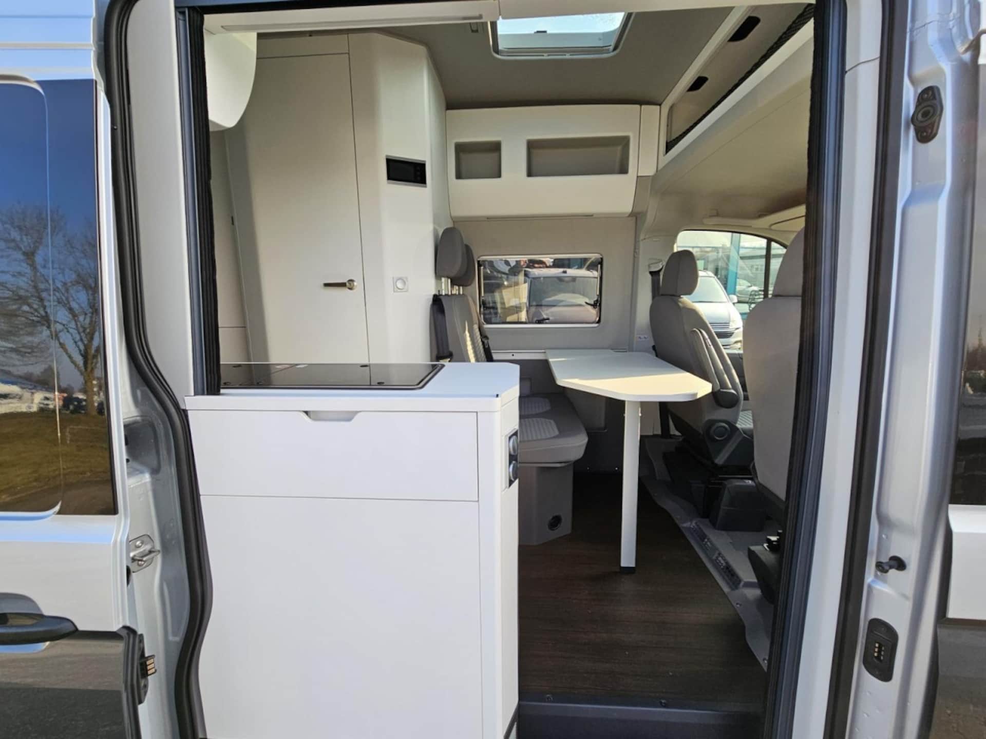 Volkswagen Grand California 680