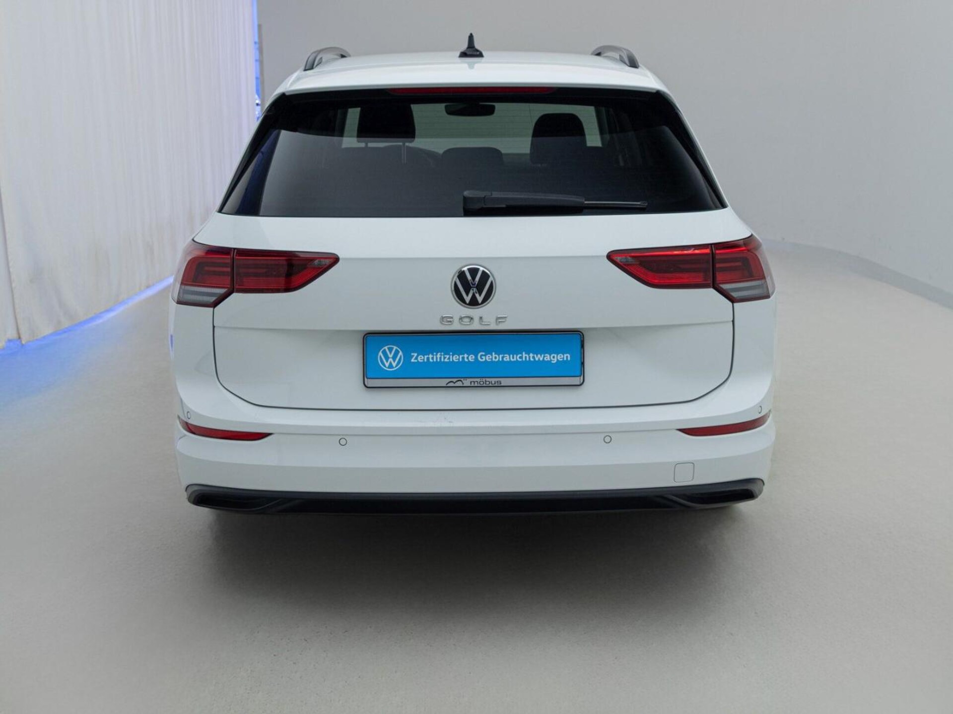 Volkswagen Golf Variant Life