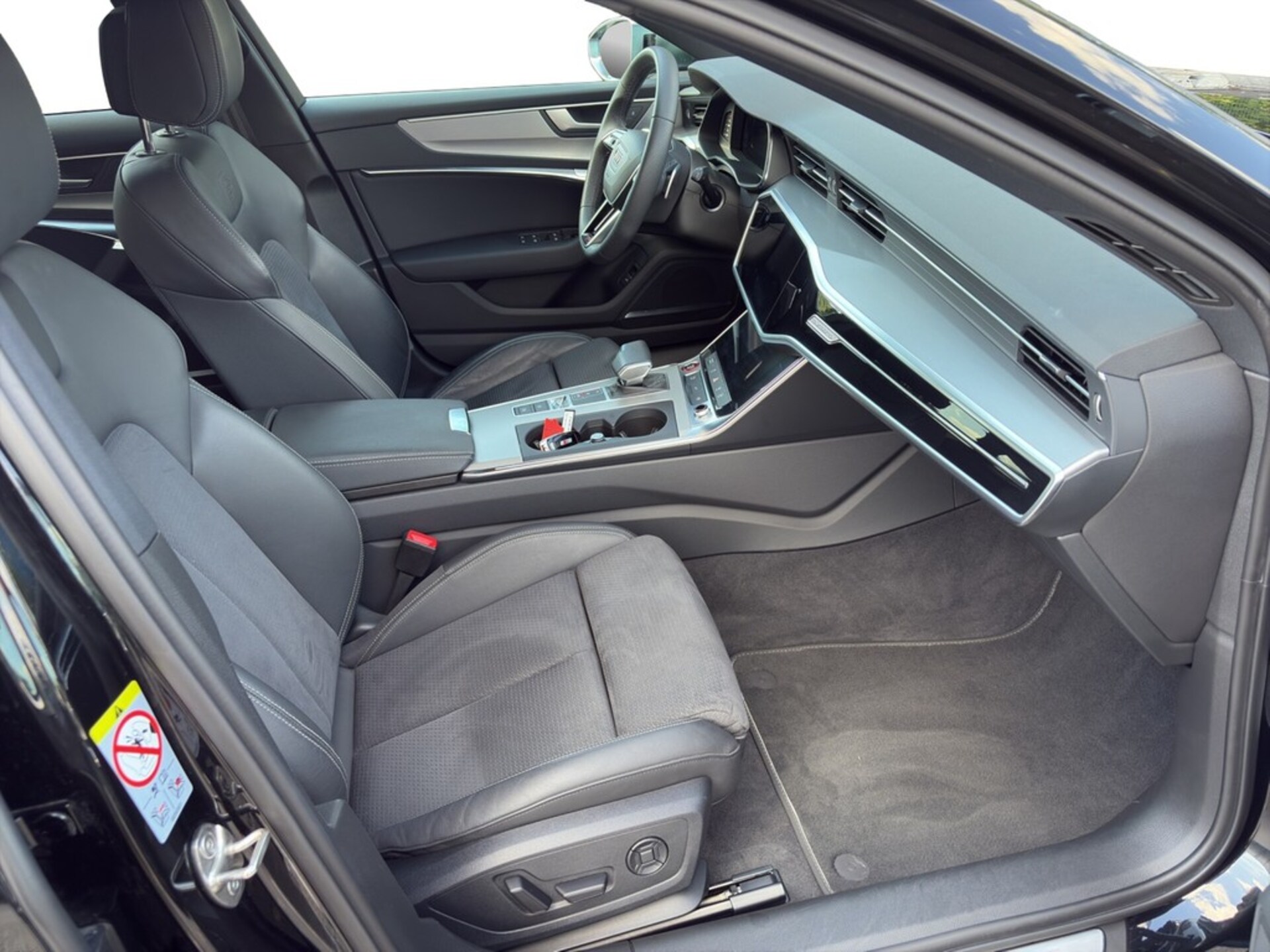 Audi S6 Avant