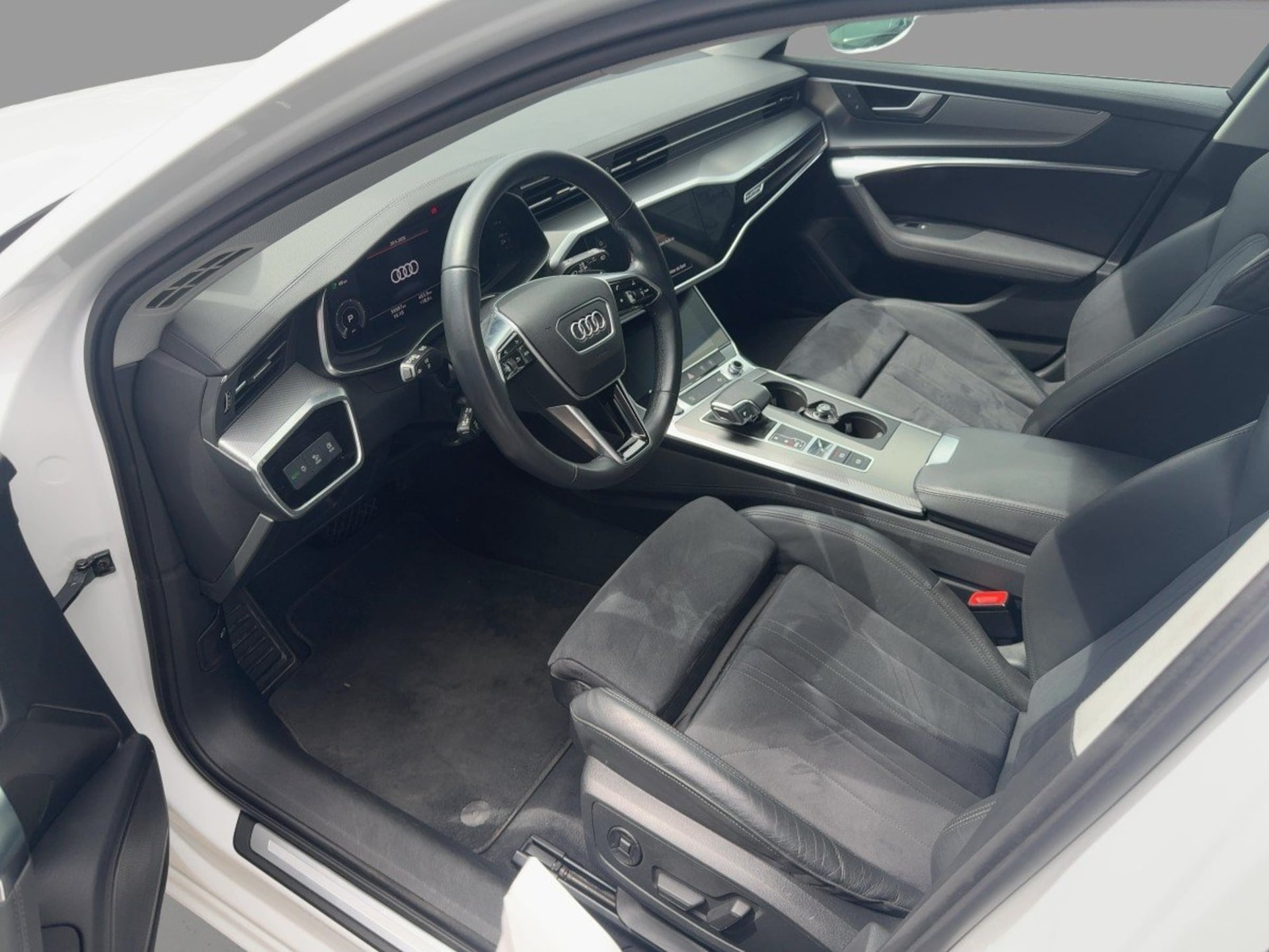 Audi A6 Avant TFSI e Design