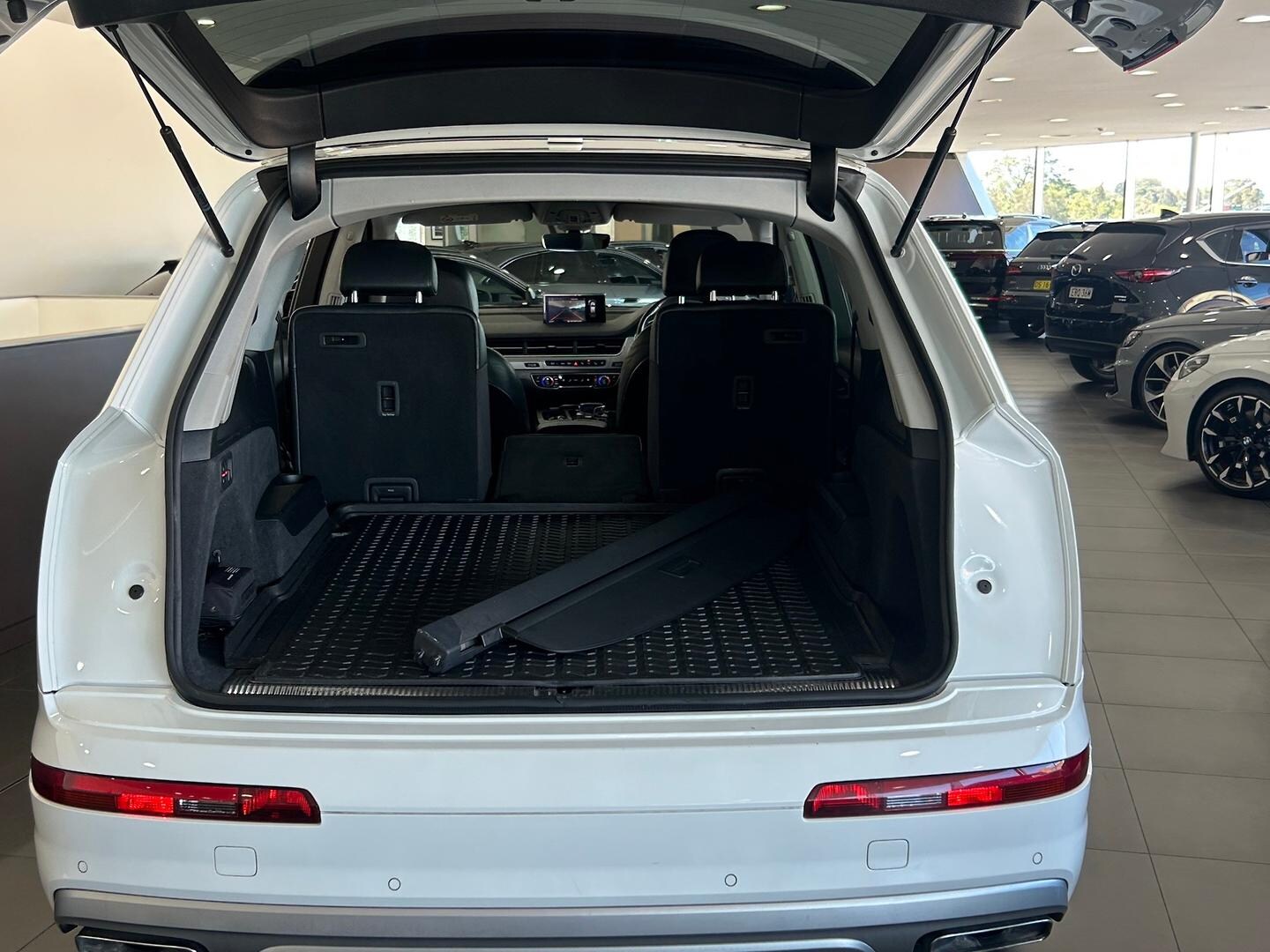 Image about Audi Q7 3.0 TDI