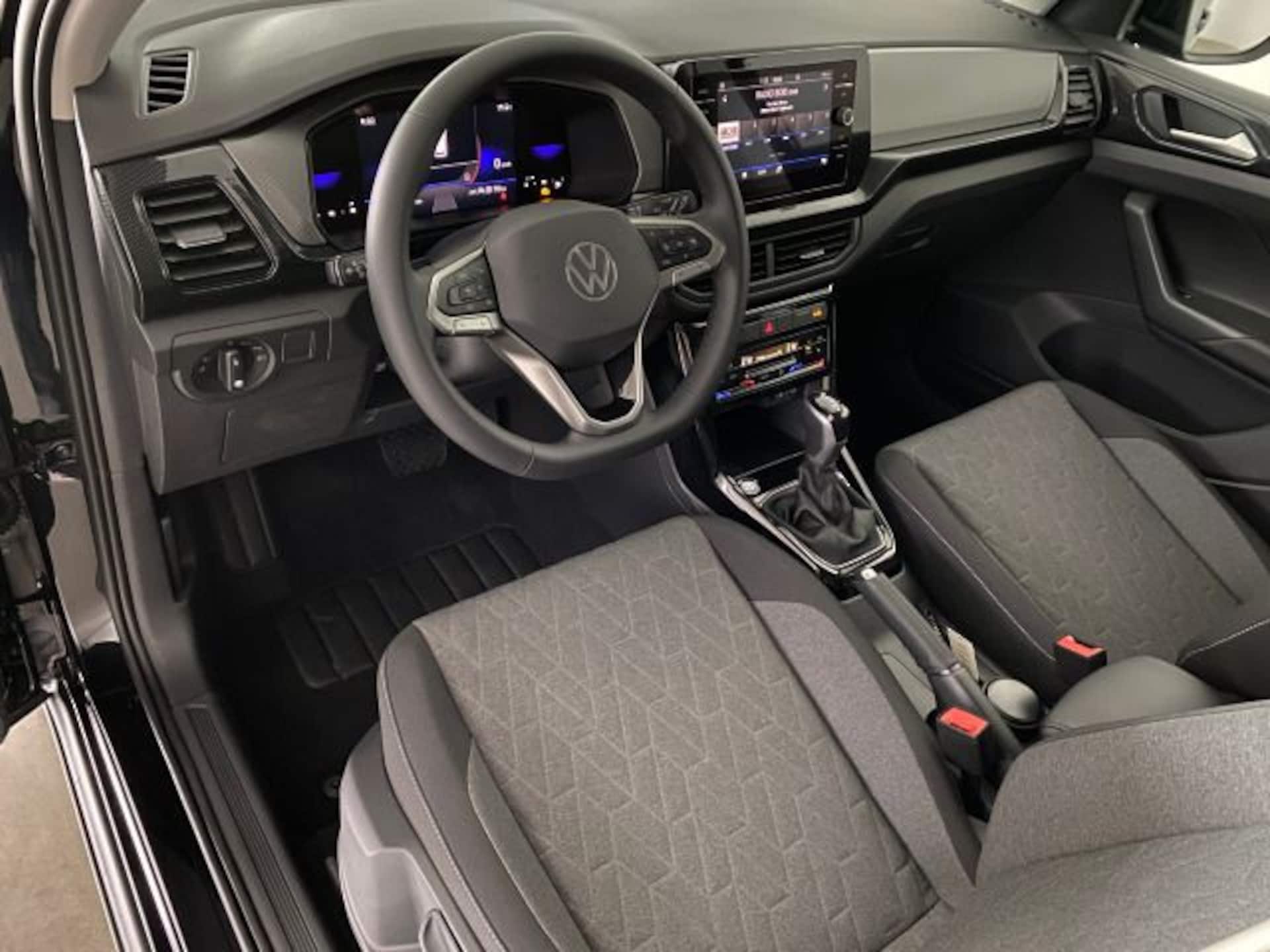 Volkswagen T-Cross Life