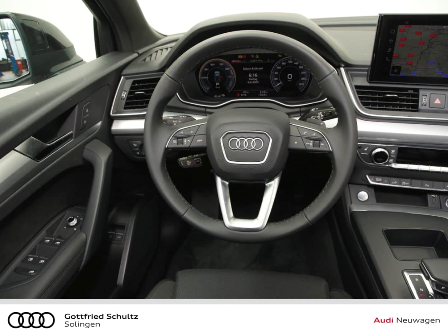 Bild über Audi Q5 Sportback TFSI e S line business 50 TFSI e quattro S tronic - für weitere Informationen kontaktieren Sie den Audi Partner