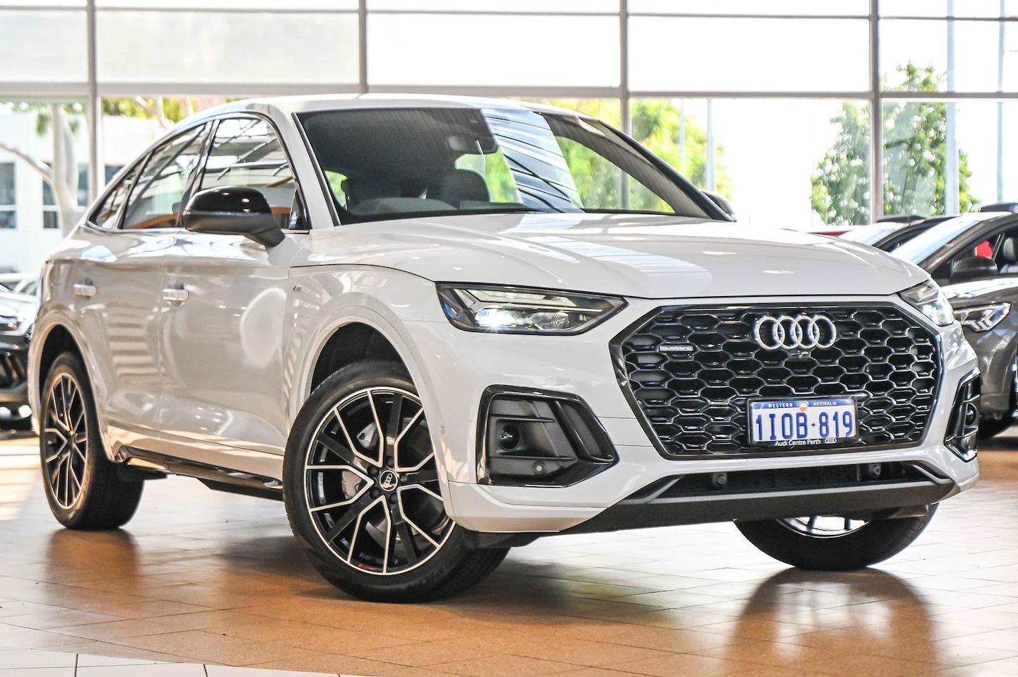 Image about Audi Q5 Sportback 40 TDI quattro S tronic