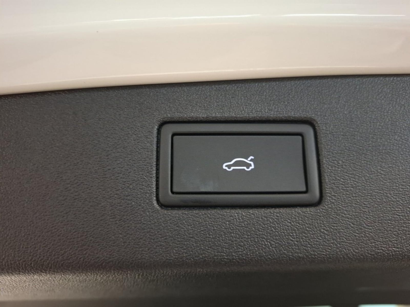 Volkswagen Tiguan – Bild 15