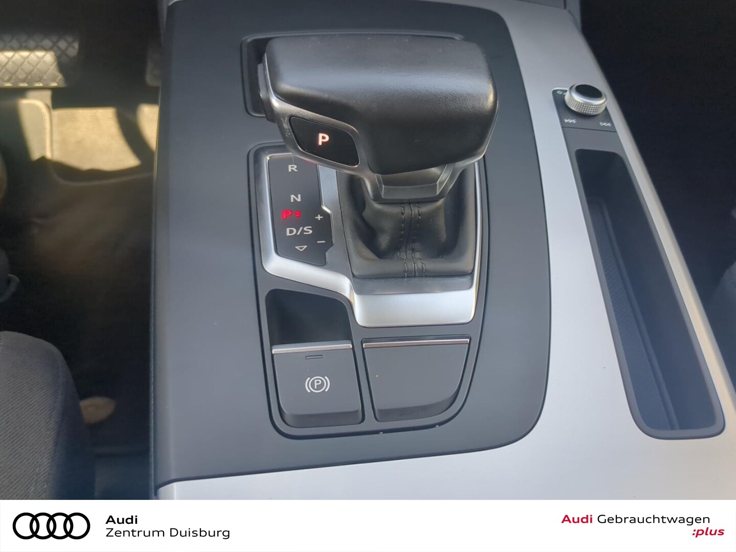 Image about Audi Q5 40 TDI quattro S tronic
