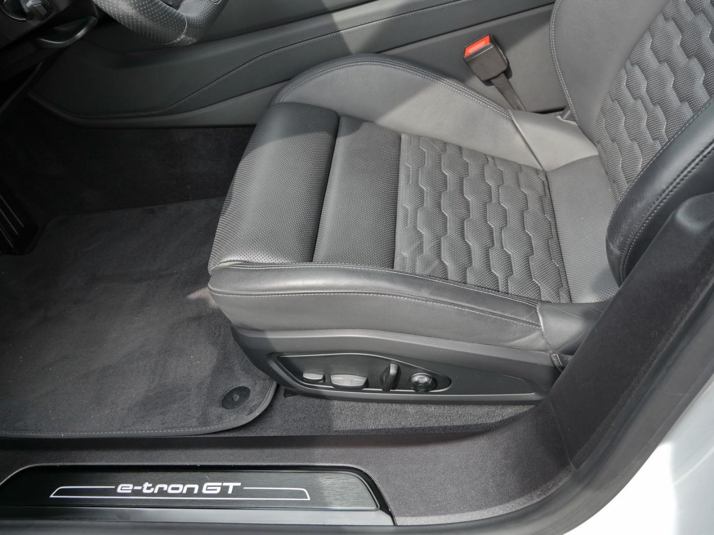 Image about Audi e-tron GT e-tron quattro