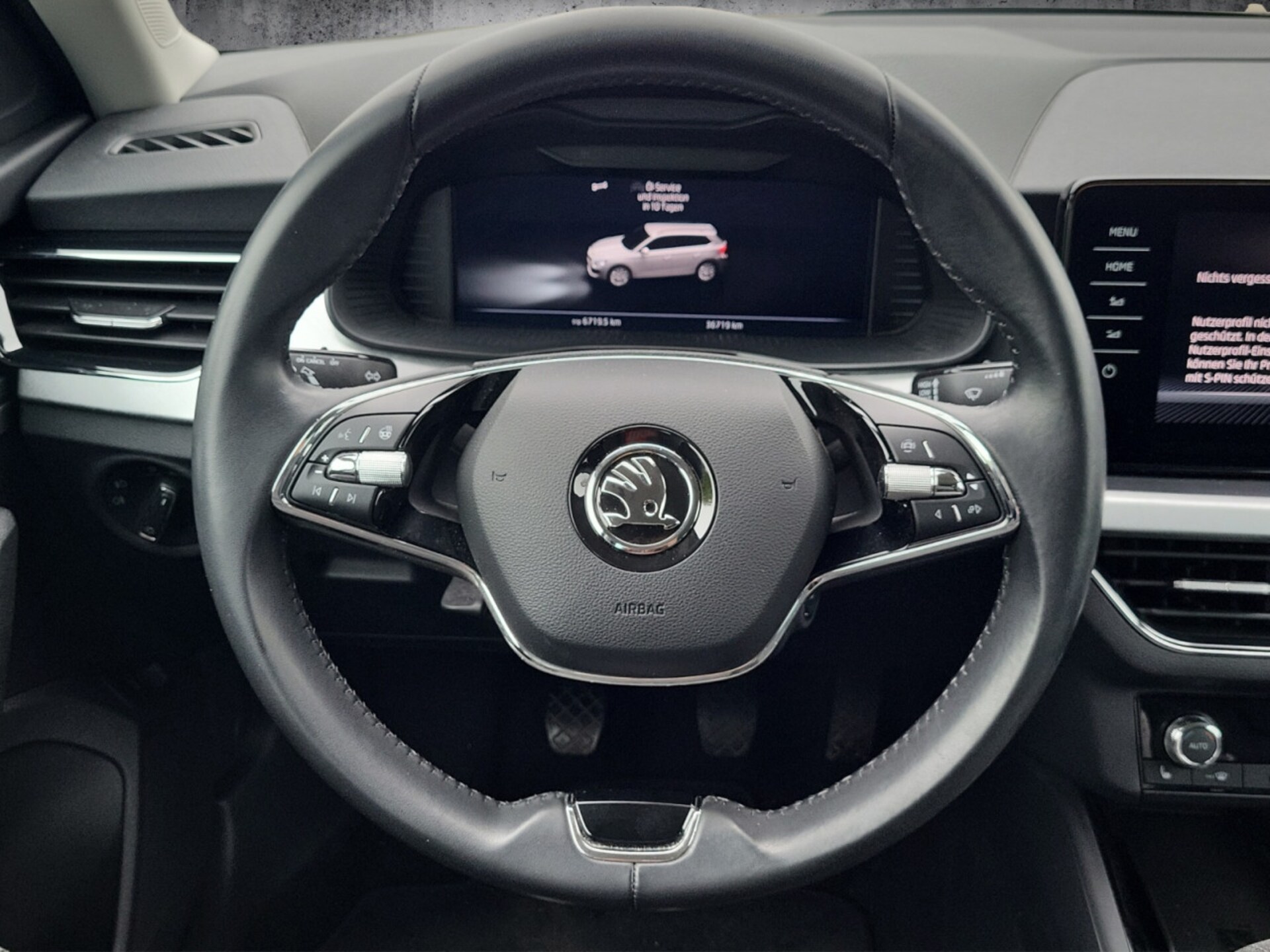 Skoda Kamiq Tour