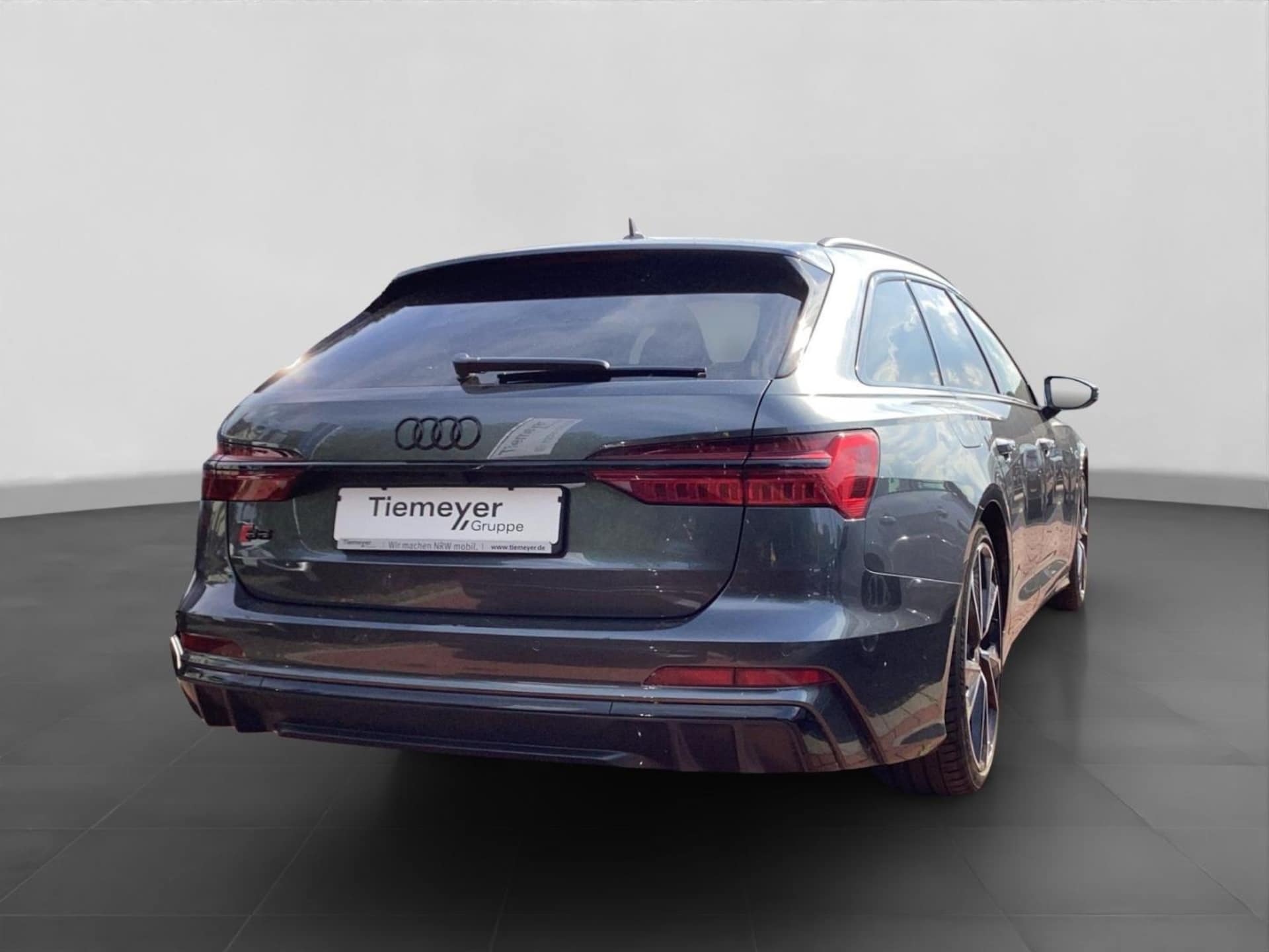 Audi S6 Avant