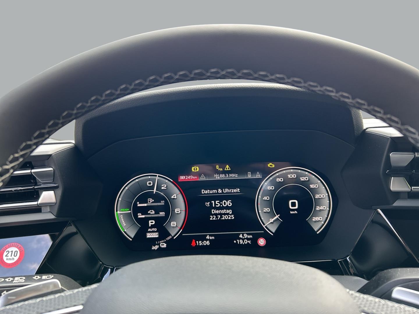 Bild über Audi A3 Sportback TFSI e TFSI e 150 kW S tronic - für weitere Informationen kontaktieren Sie den Audi Partner