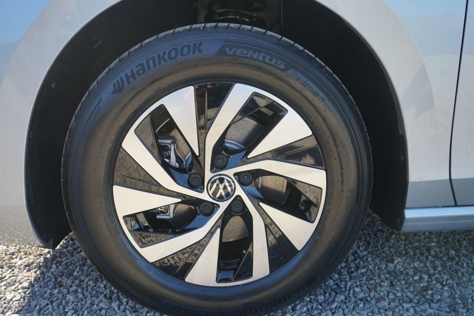 Volkswagen Passat – Bild 8