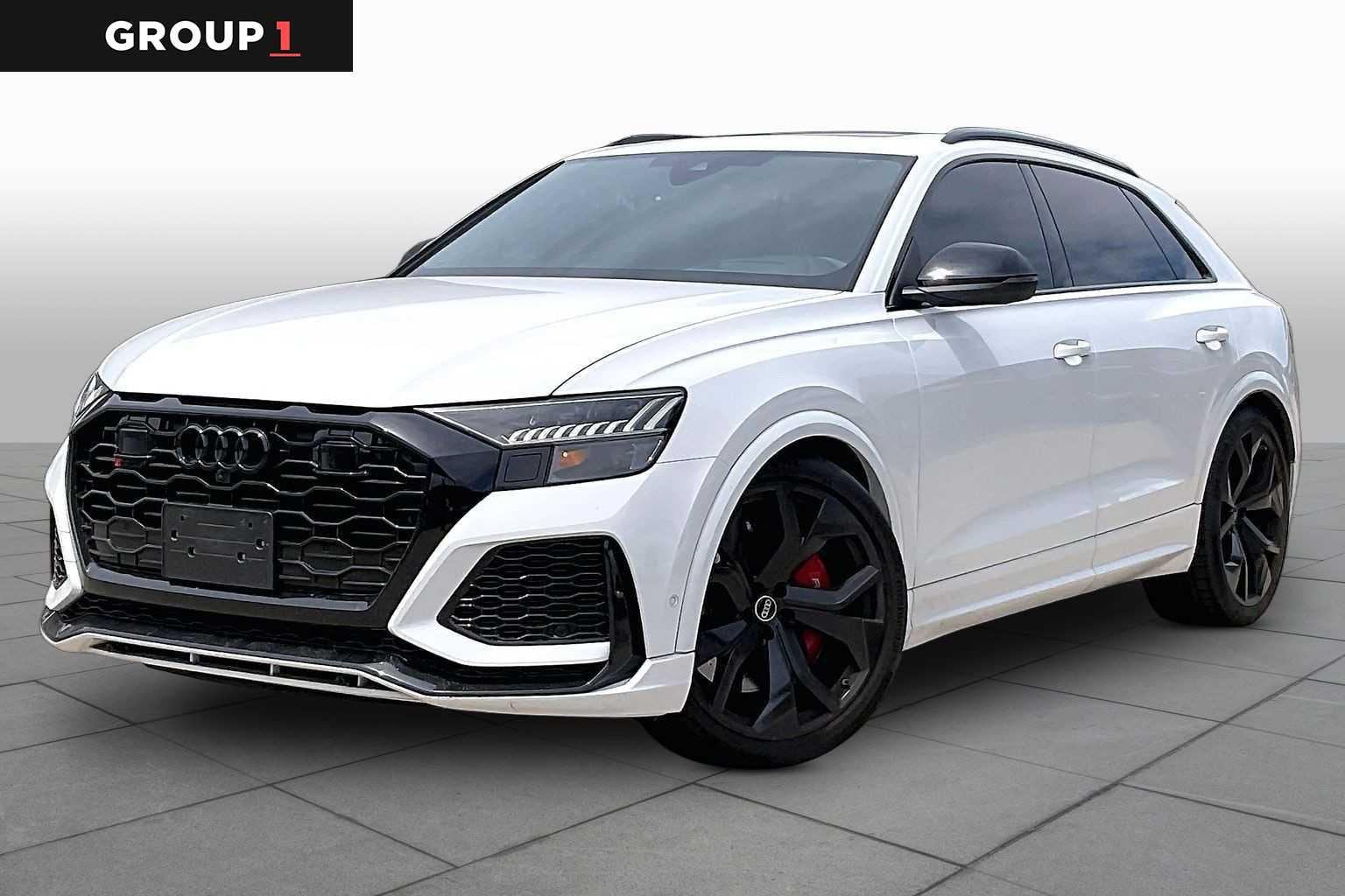 2023 Audi RS Q8 -'s photo