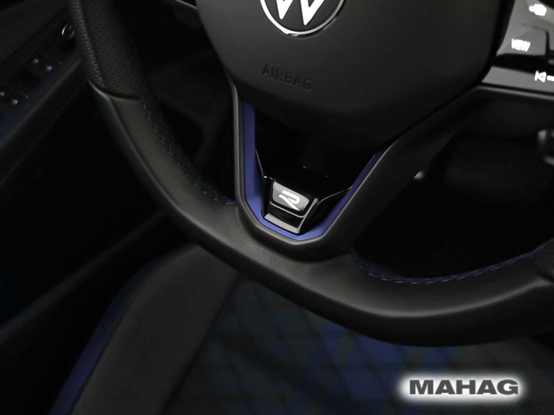 Volkswagen Golf R