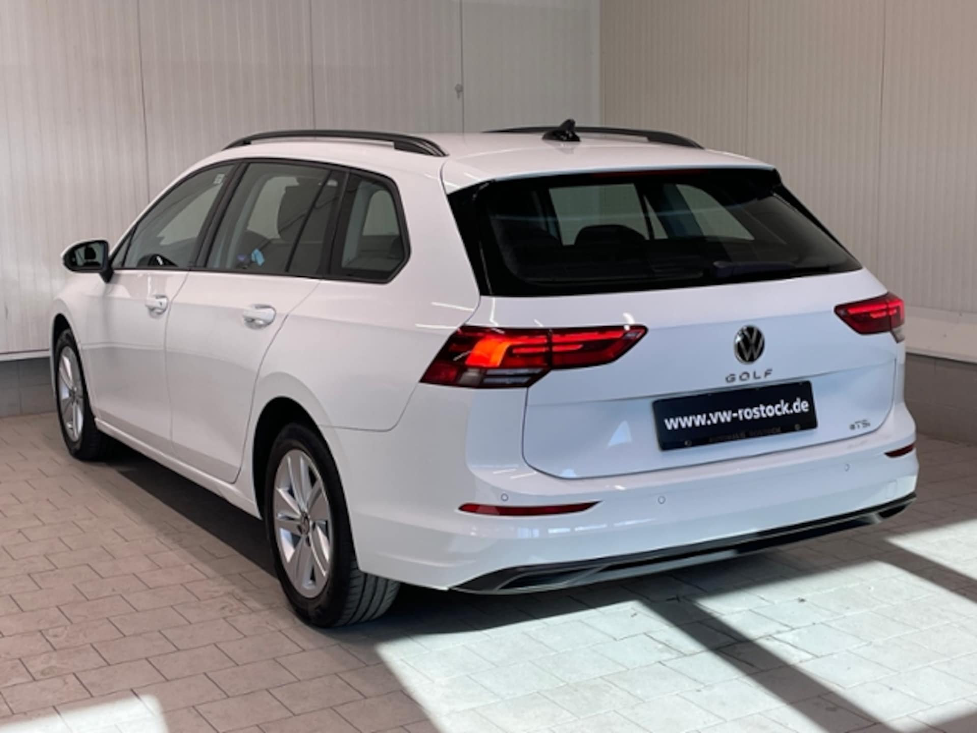 Volkswagen Golf Variant Life