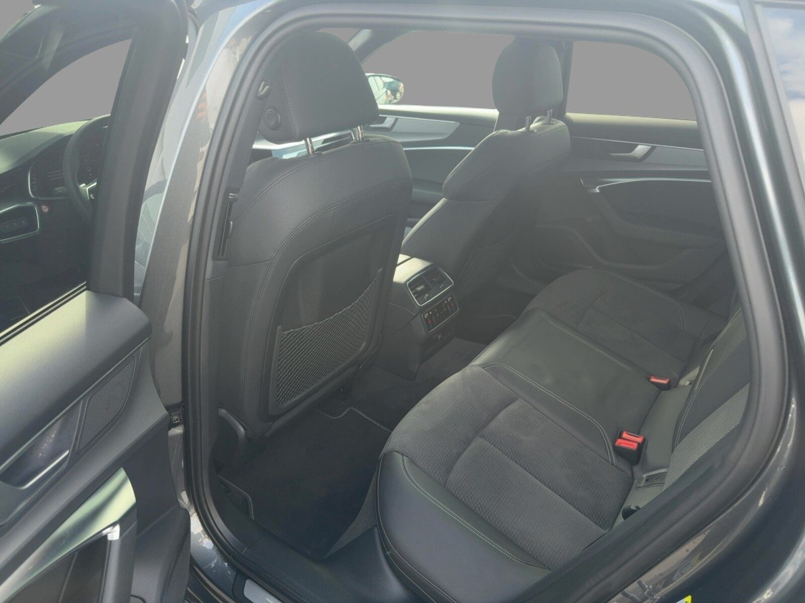 Audi S6 Avant – Bild 8