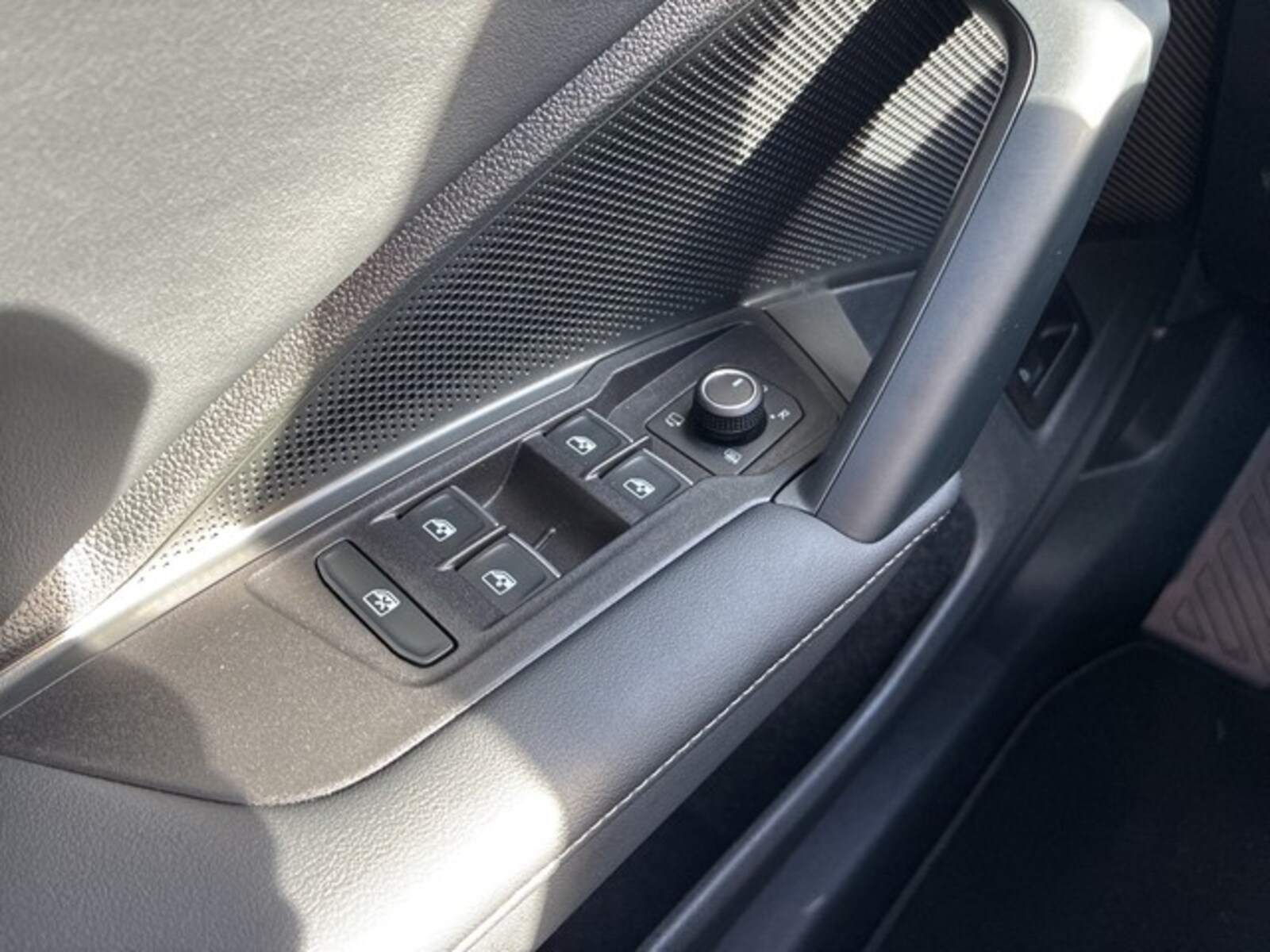 Volkswagen Tiguan – Bild 18