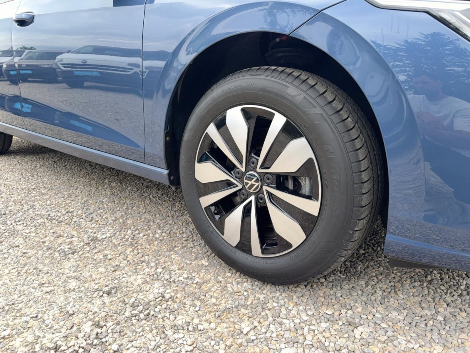 Volkswagen Golf Variant – Bild 8