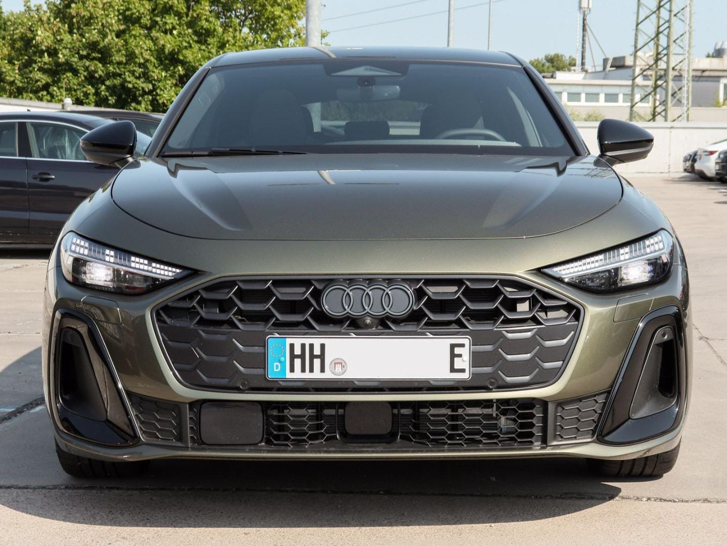 Bild über Audi A5 Limousine e-hybrid e-hybrid quattro 270 kW S tronic - für weitere Informationen kontaktieren Sie den Audi Partner