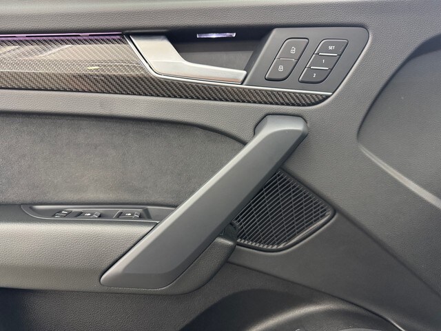 Image about Audi SQ5 TDI tiptronic