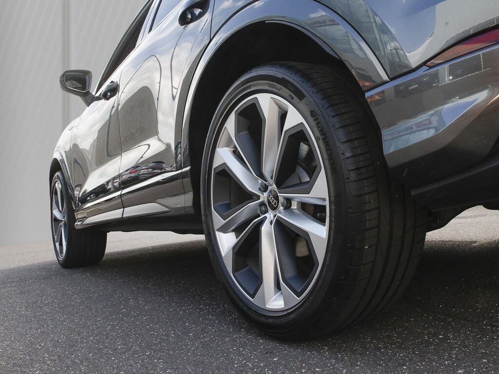 Image about Audi Q3 S line 45 TFSI quattro S tronic