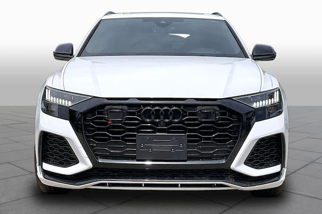 2023 Audi RS Q8