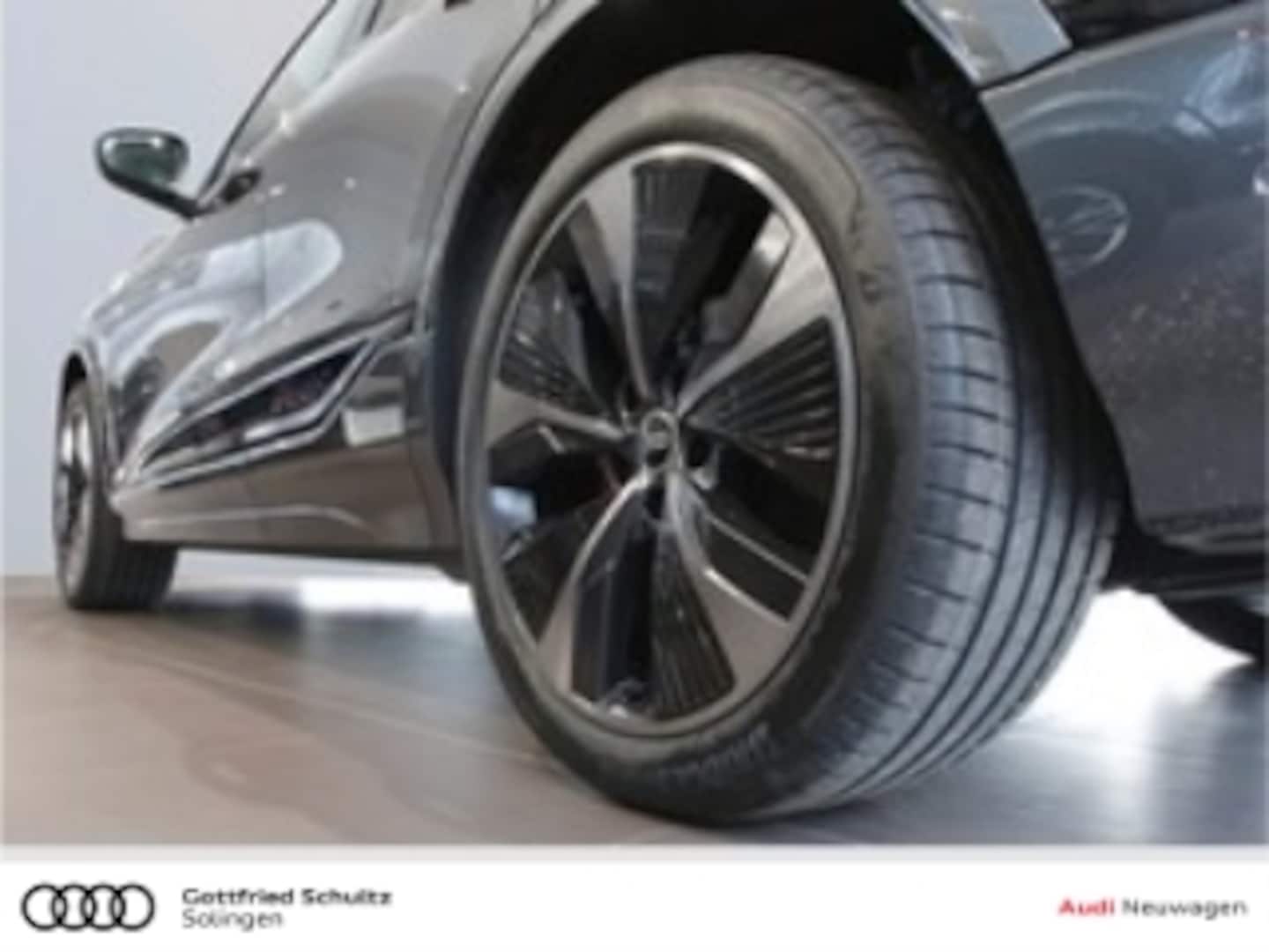 Bild über Audi Q6 Sportback e-tron e-tron performance - für weitere Informationen kontaktieren Sie den Audi Partner